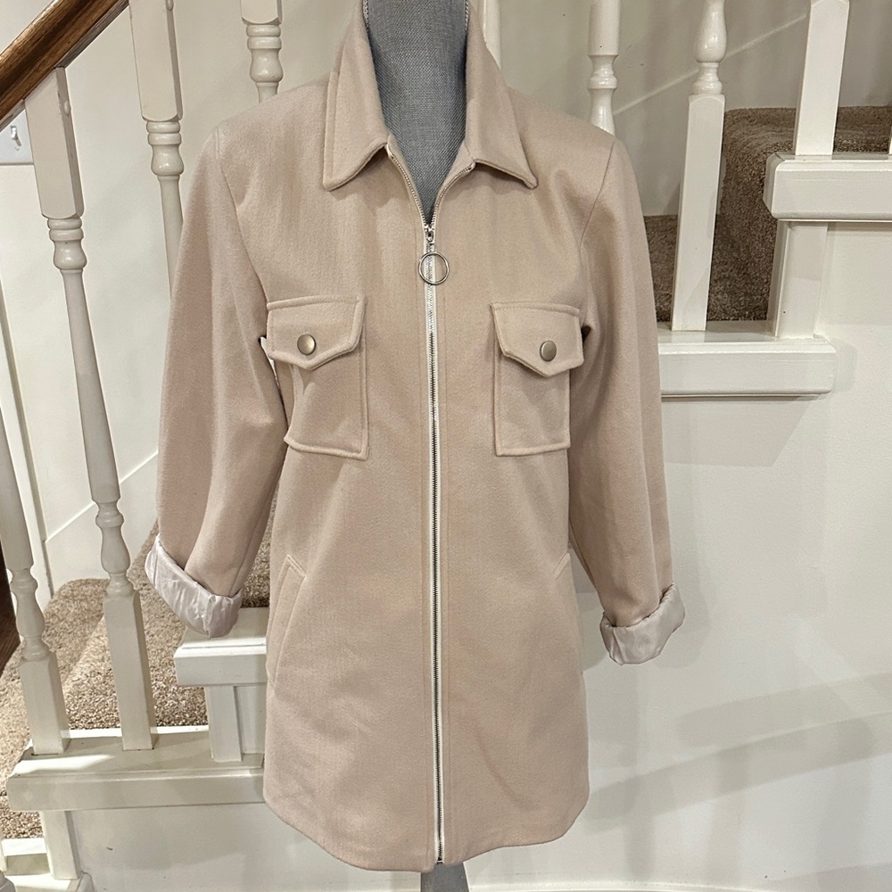 Boohoo jacket - Picture 2 of 8